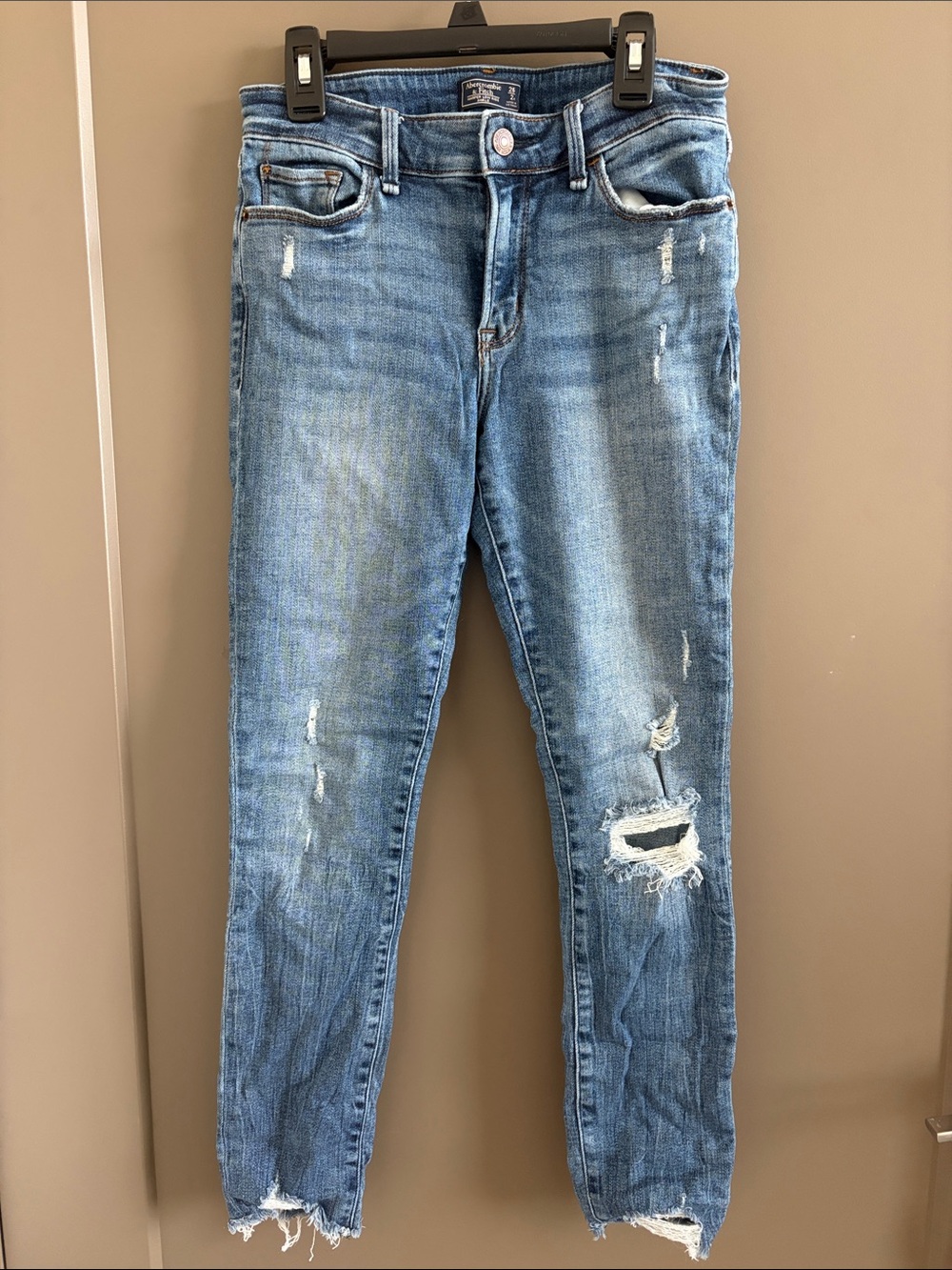 Abercrombie & Fitch Harper Low Rise Ankle Jeans